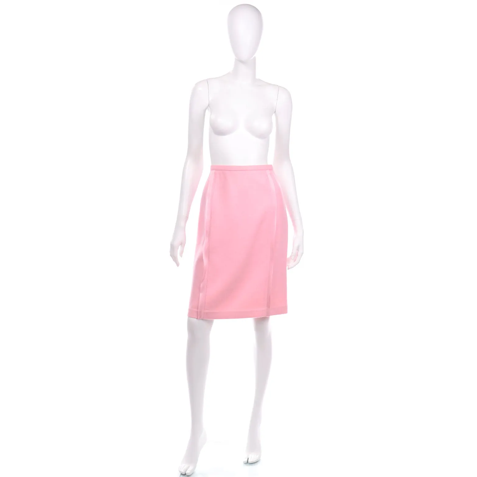 2000s Oscar de la Renta Pink Cashmere Skirt With Silk Trim