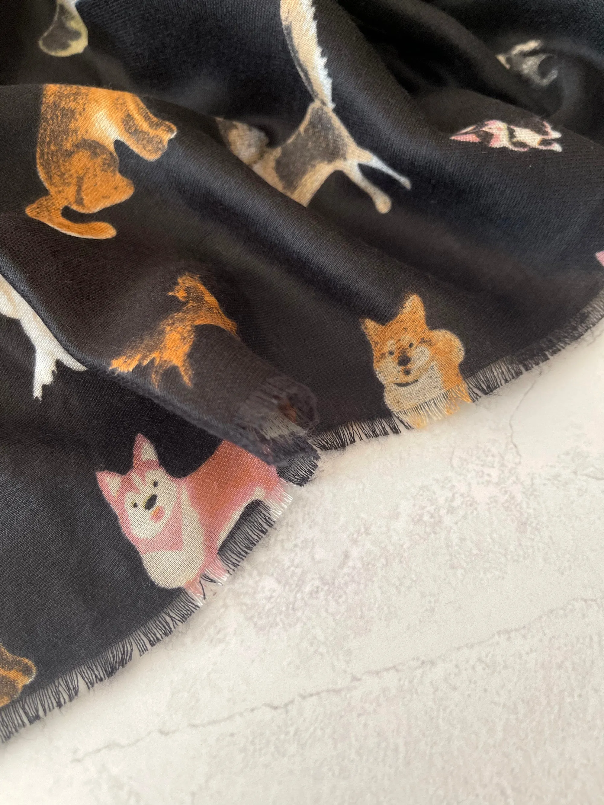 BLACK COTTON BLEND DOG PRINT LIGHTWEIGHT SCARF