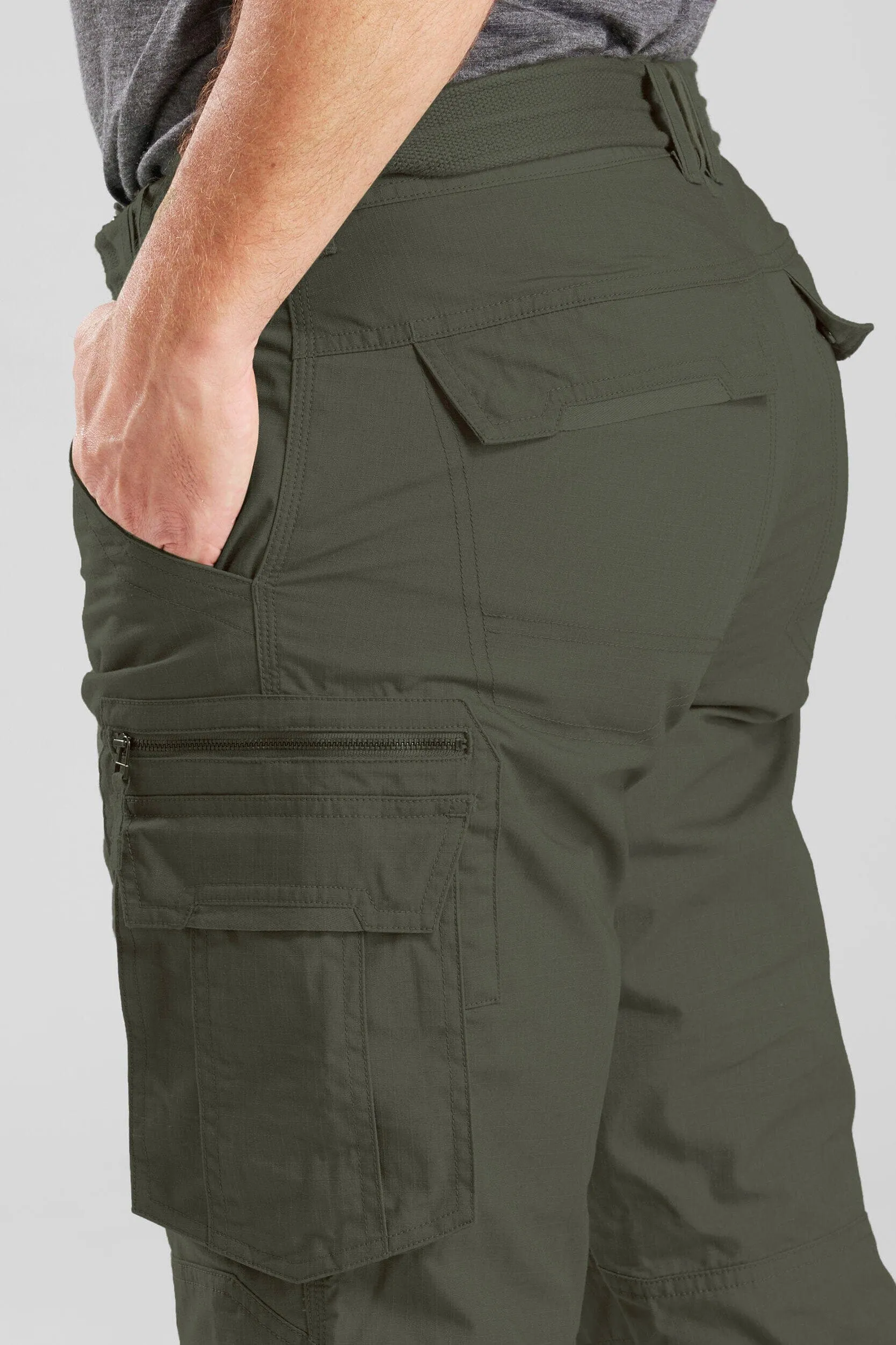 Cut Label Men's Straight Fit Cargo Pants