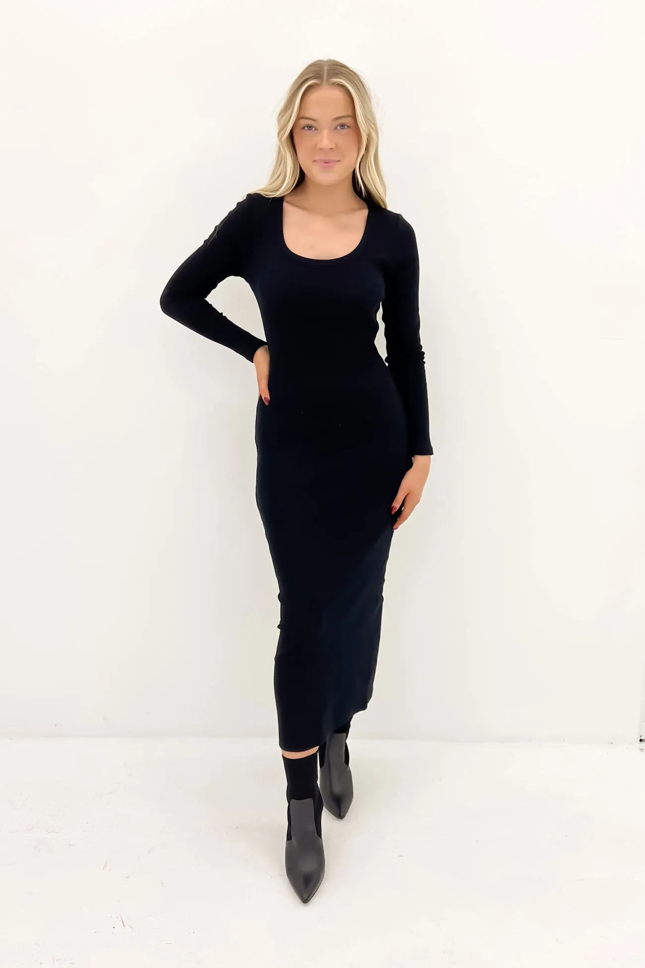 Hazel Long Sleeve Maxi Dress Black