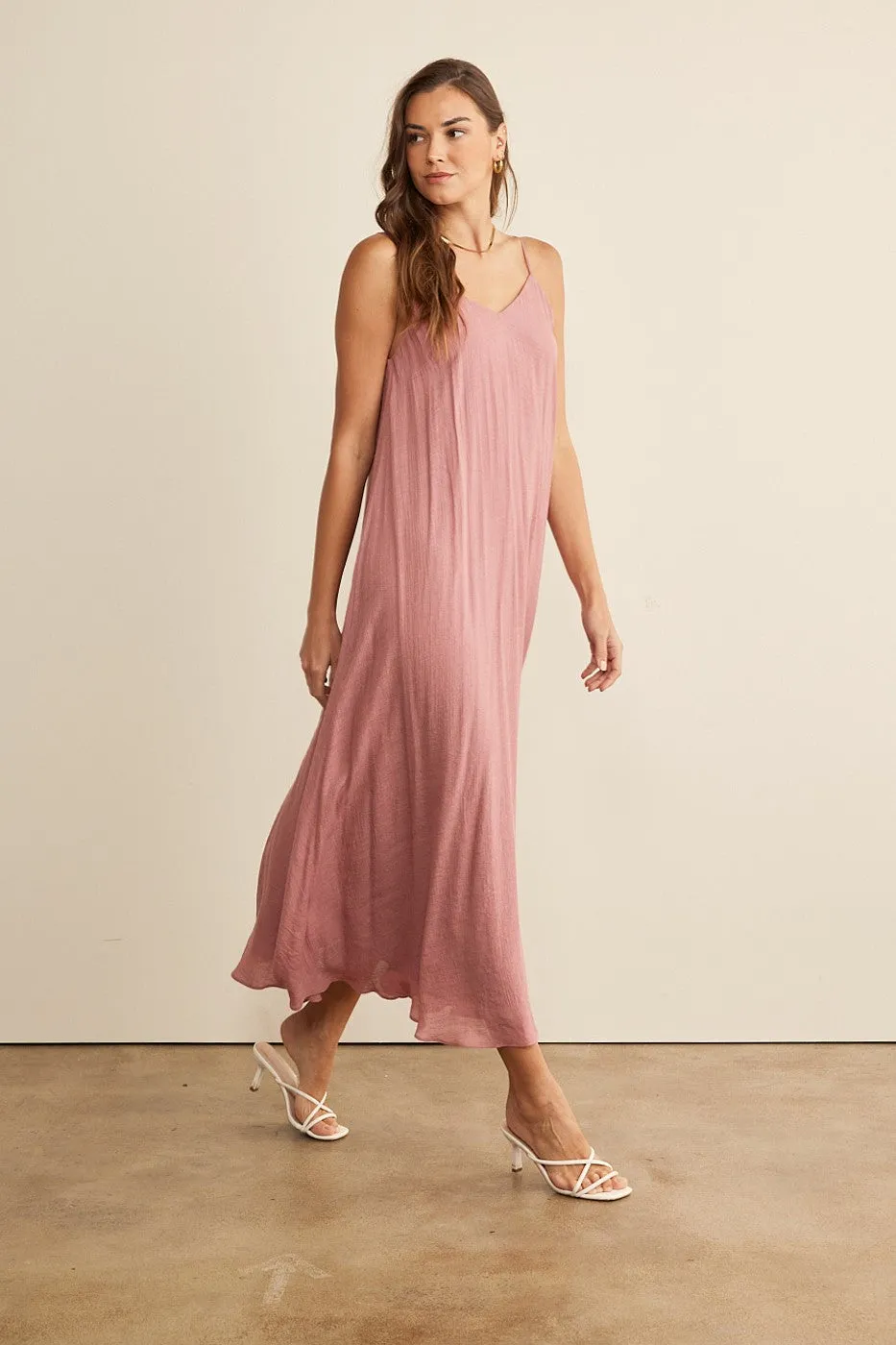 In February Flowy Classic V-neck Maxi Dress, Mauve