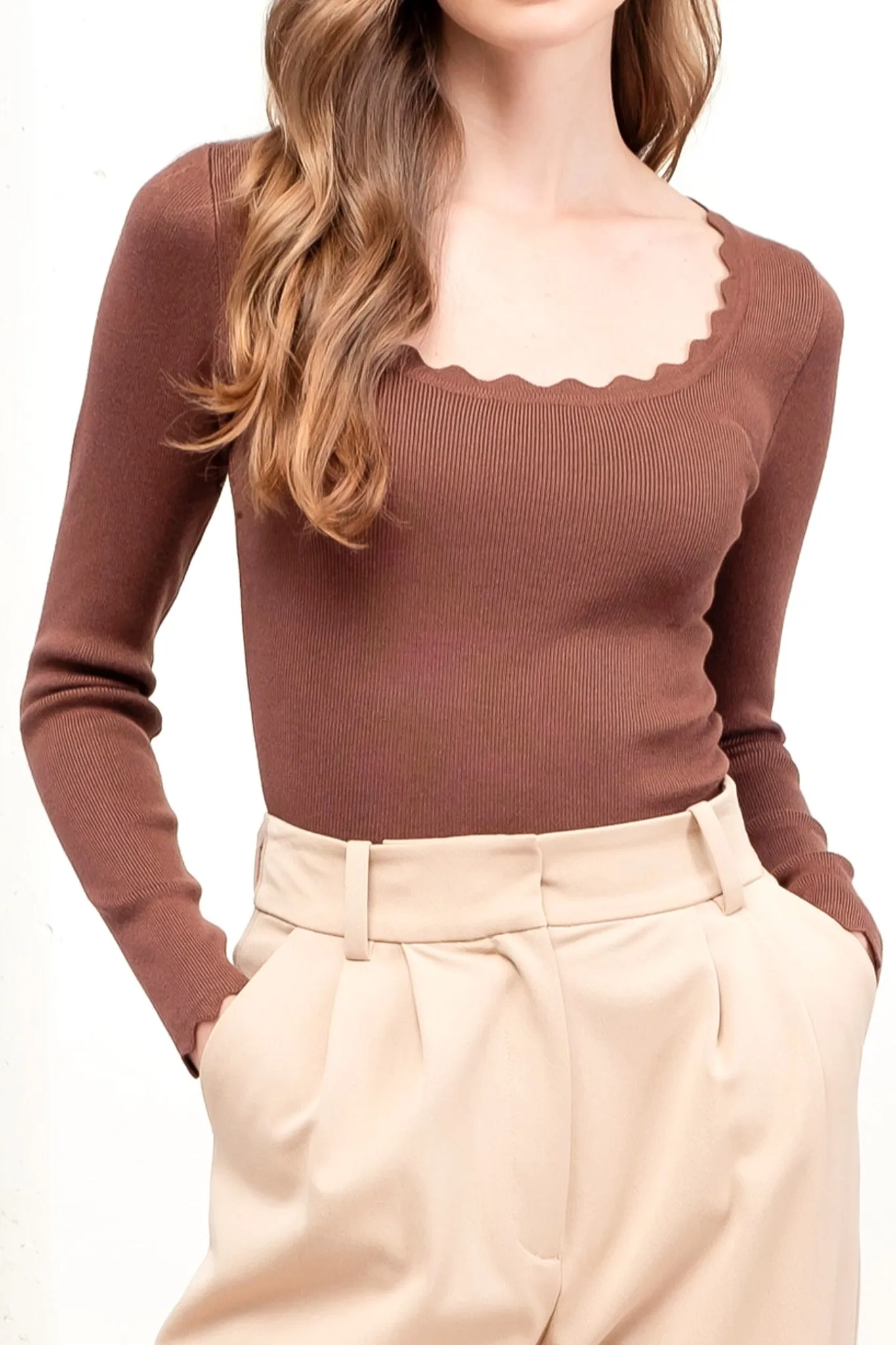 Layla Scalloped Knit Top - Brown