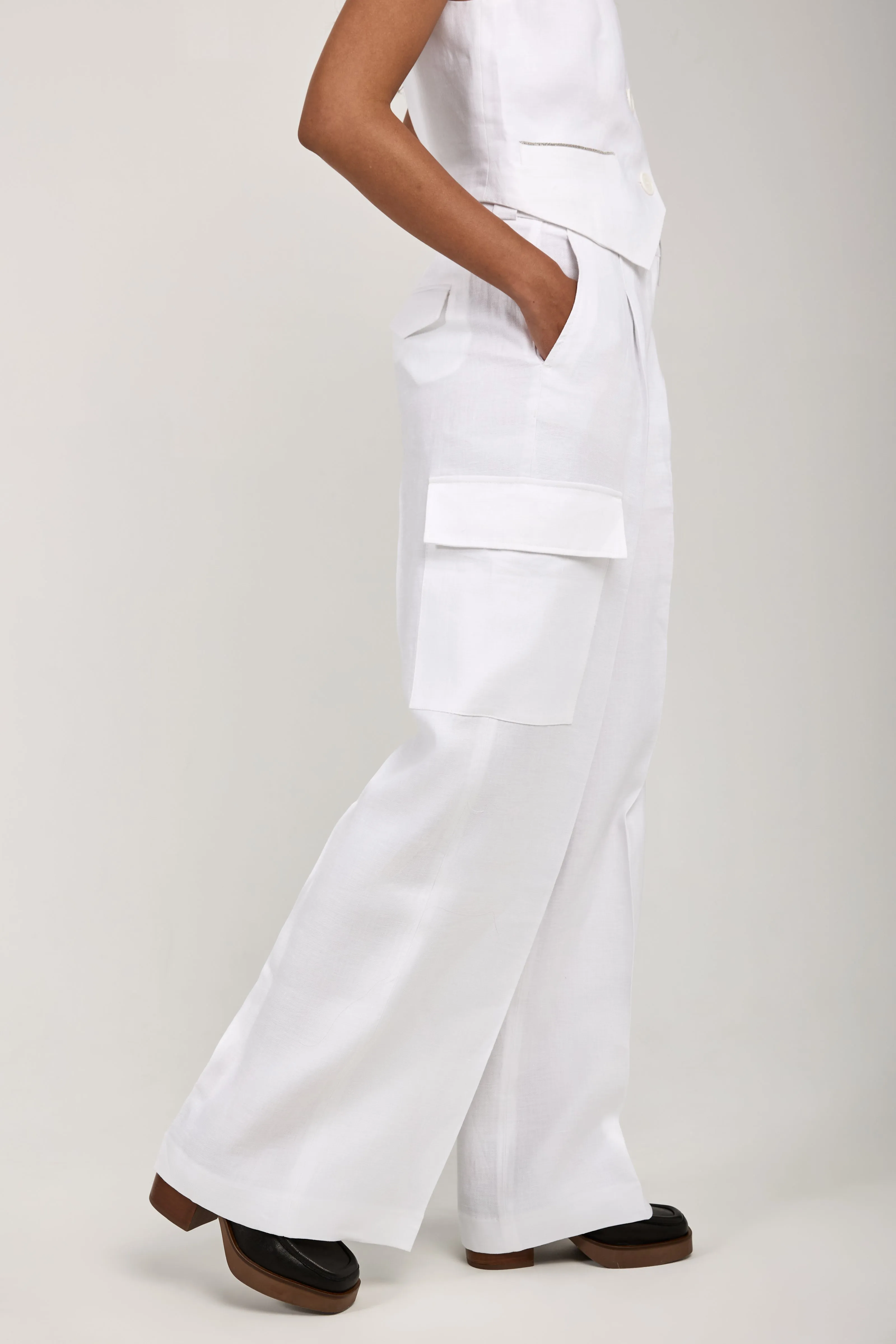 Linen Gabardine Cargo Pant in Pure White