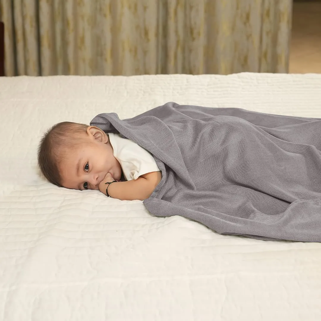 Mush Ultra-Soft, Light weight & Thermoregulating, All Season 100% Bamboo Blanket & Dohar (Light Grey, Small - 3.33 x 4.5 ft)