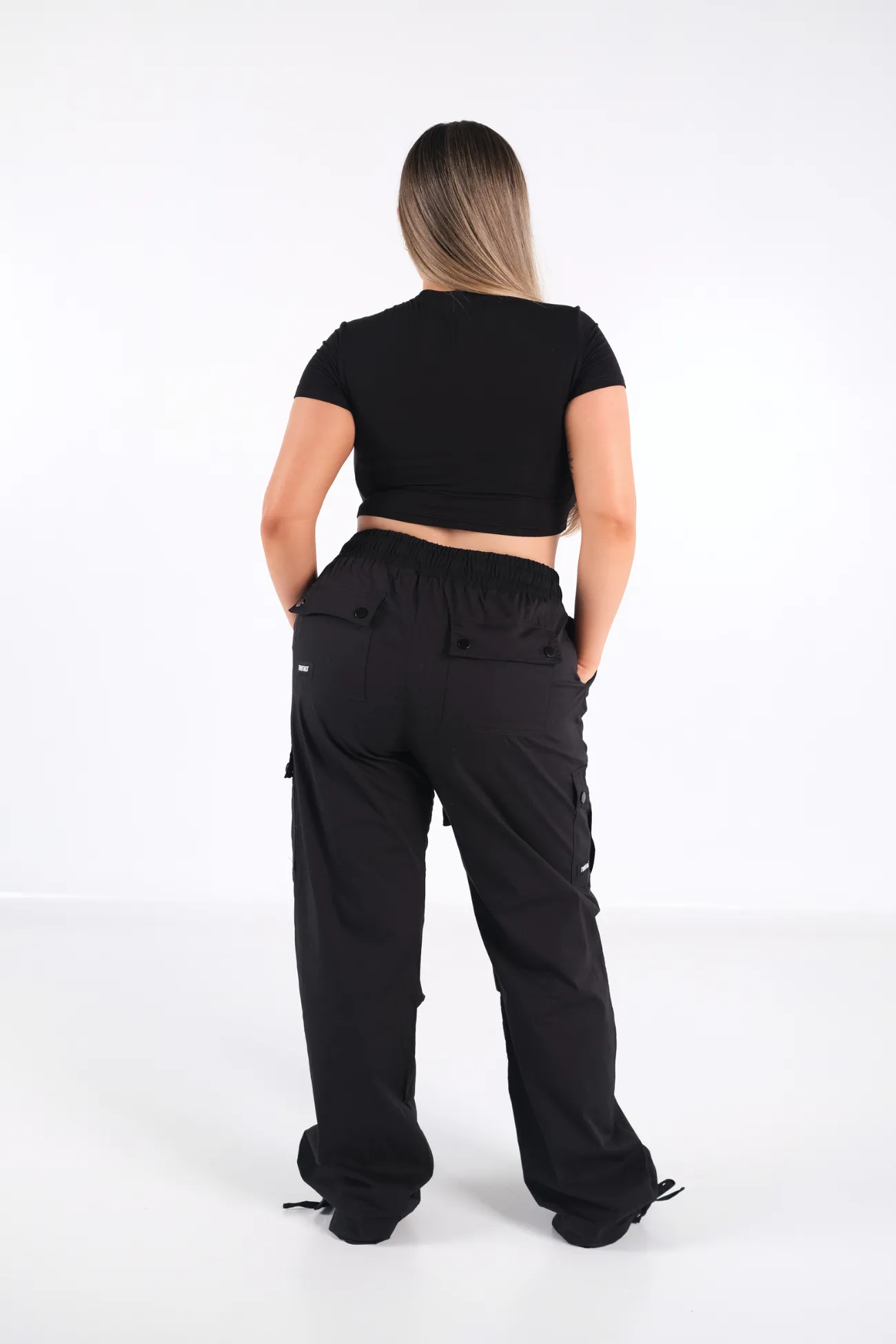 Off Duty Cargo Pants -  Black