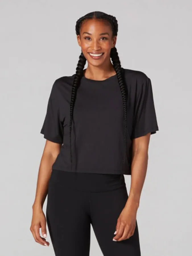 Tavi Crop Top Women's Tee - Ebony