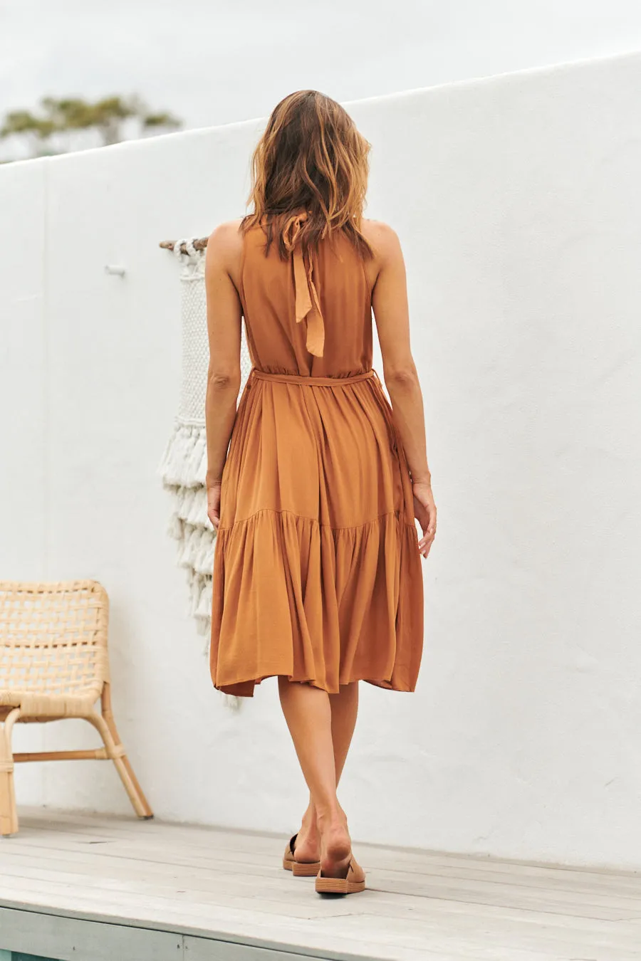 Terra S/less Tiered Caramel Midi Dress