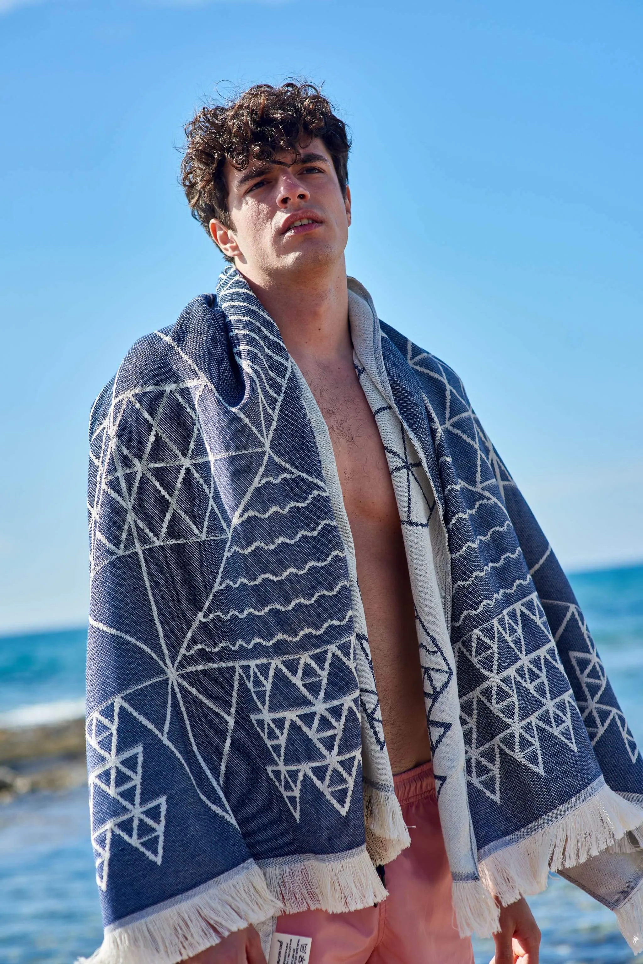 Tinos | Feather Beach Towel