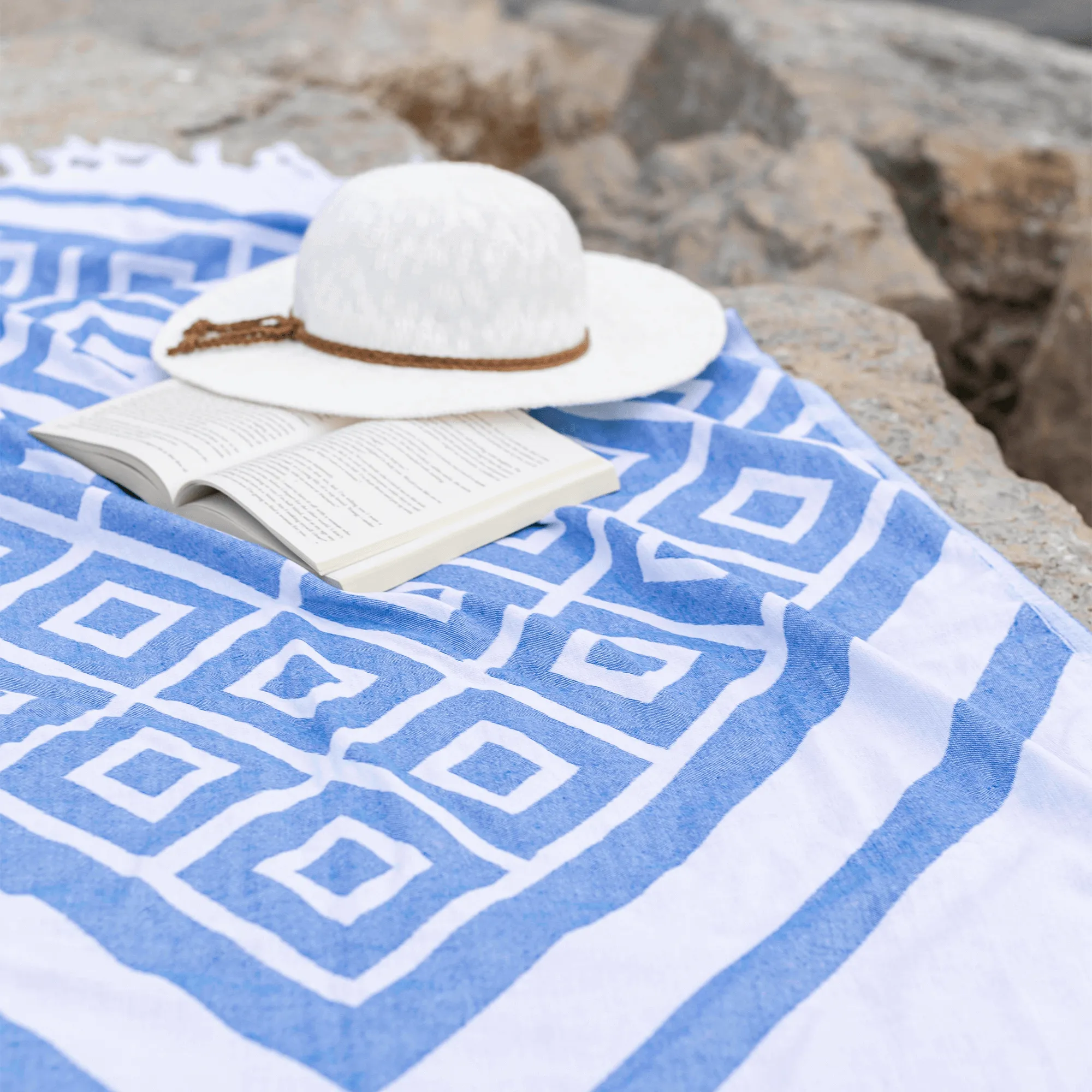 Turkish Cotton Body Towel | Geo Diamond in Blue   White