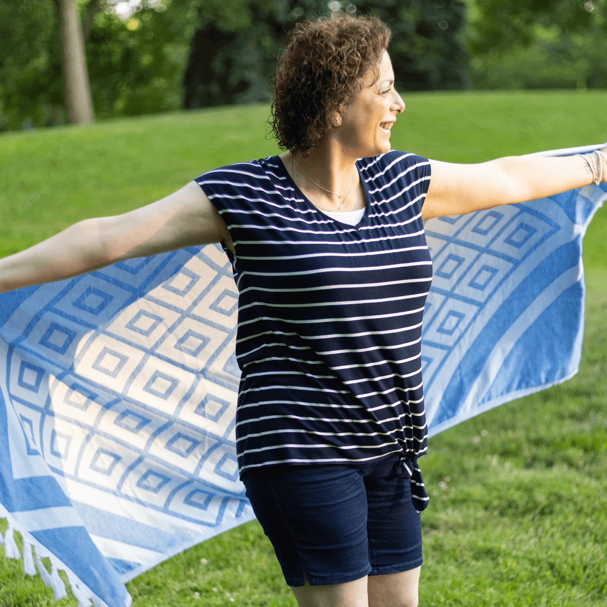 Turkish Cotton Body Towel | Geo Diamond in Blue   White