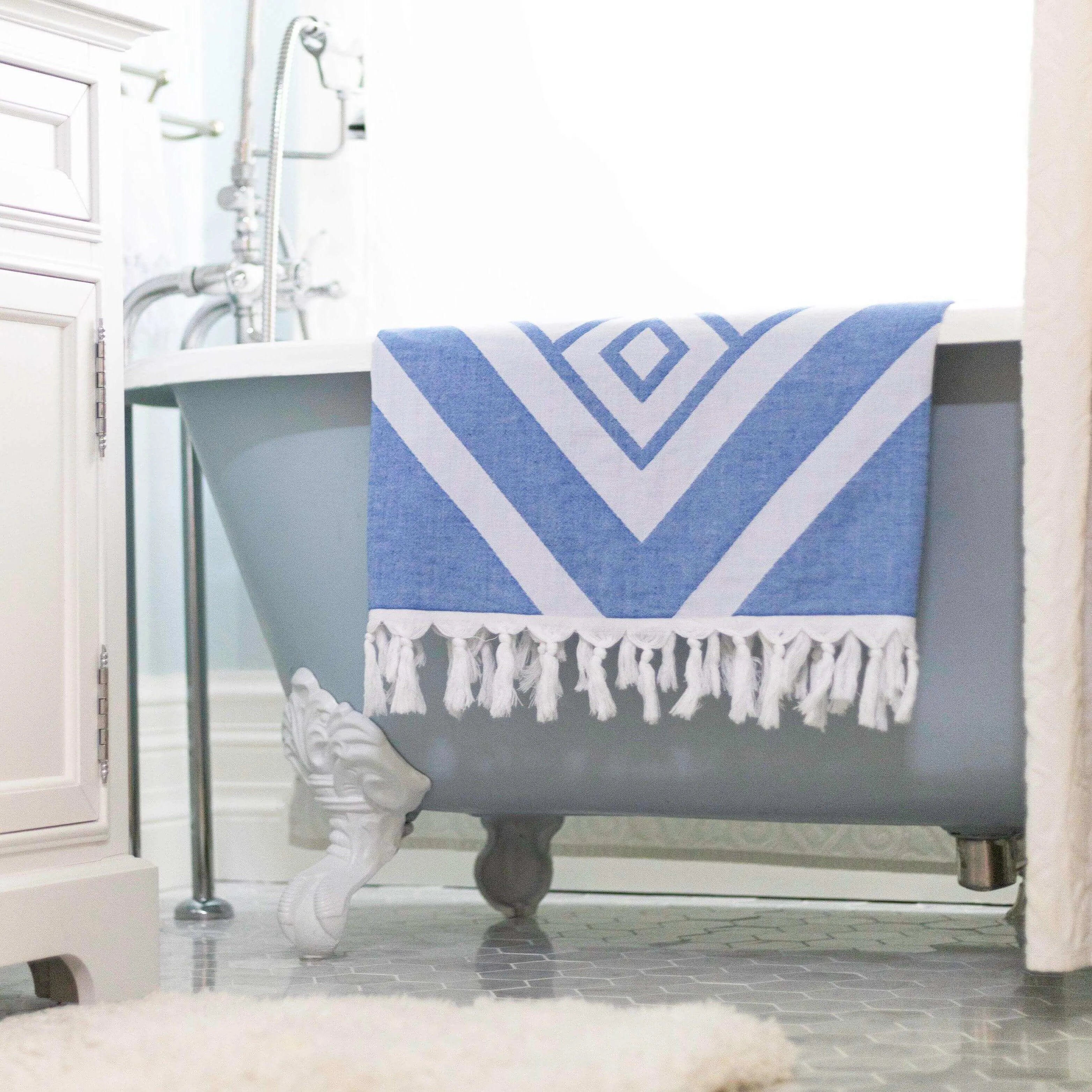 Turkish Cotton Body Towel | Geo Diamond in Blue   White